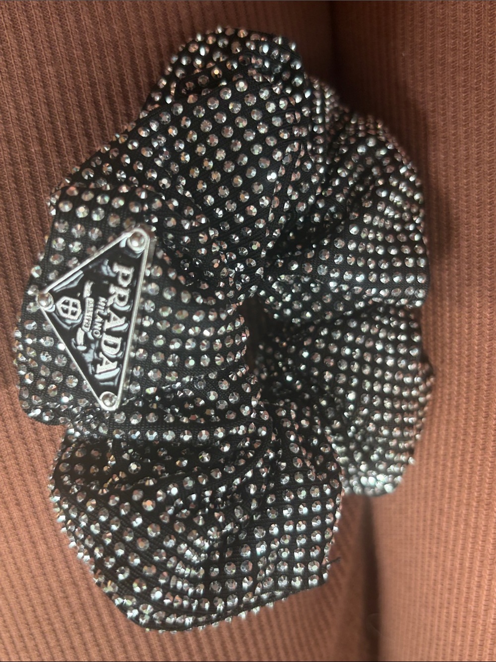 🪩 🆕 Prada Black Rhinestone-Embellished Hair Scrunchie 🖤 🪩